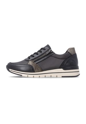 Baskets de sport noires et grises avec semelle blanche, lacets noirs et fermeture éclair latérale, vue de côté sur fond blanc.