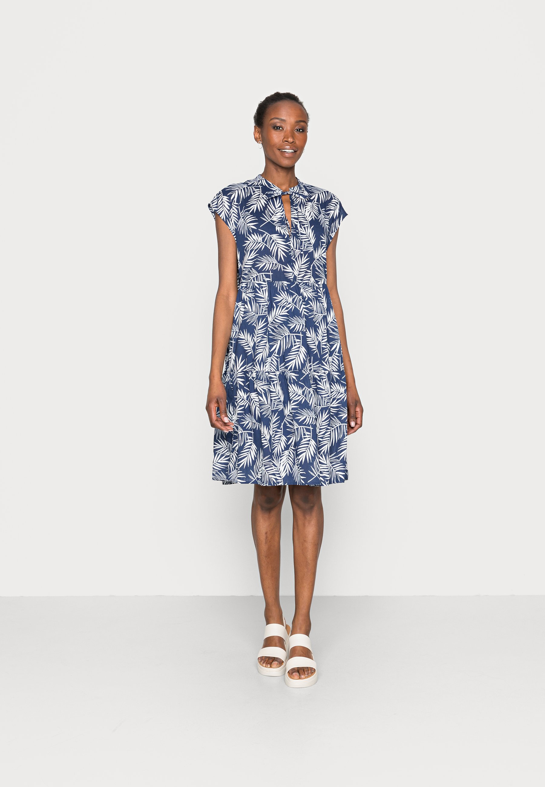 navy ladies day dress