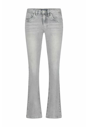 Lichtgrijze spijkerbroek met een hoge taille, vijf zakken, knoopsluiting en licht uitlopende pijpen.