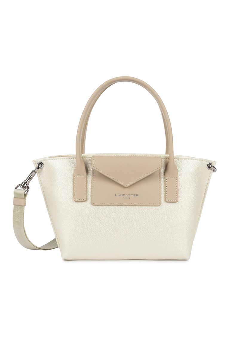 Sac à Main Blanc En Raphia Italien – Style Bandoulière, Moyen, Pour Femme