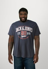 Jack & Jones JJELOGO TEE NECK 5 PACK - Marškinėliai su spaudiniu - dark navy/white/kombugreen/black/mountainspring