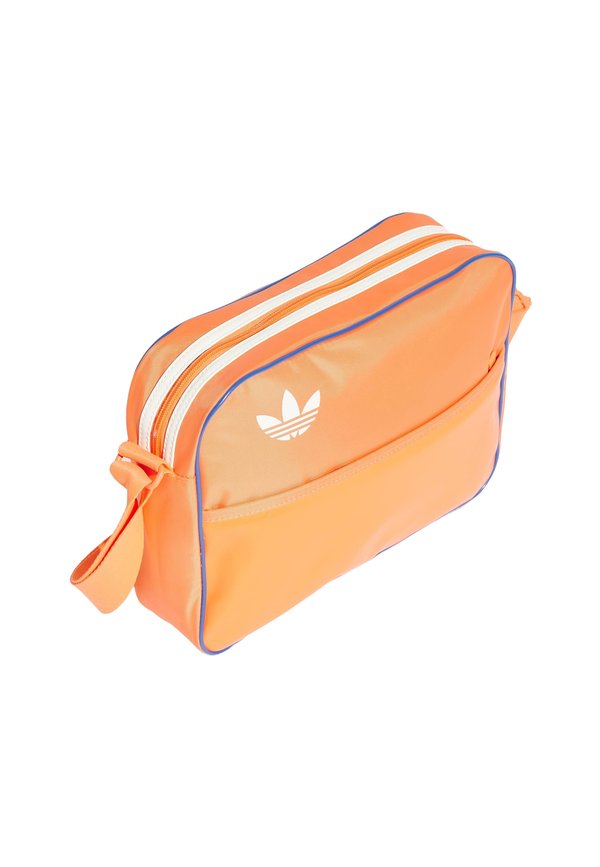 AIRLINER - Wash bag - semi solar orange2