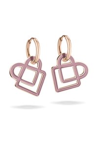 Rosa akrylische geometrische Ohrringe mit goldfarbenen Metallringen, die geschichtete quadratische Formen und offene Konturen für ein modernes Design aufweisen.