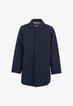 Marine regenjas gemaakt van lichtgewicht materiaal, met een kraag, knoopsluiting en een contrasterende geblokte voering.