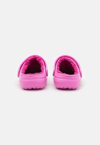Crocs CLASSIC - Pantofole - rosa