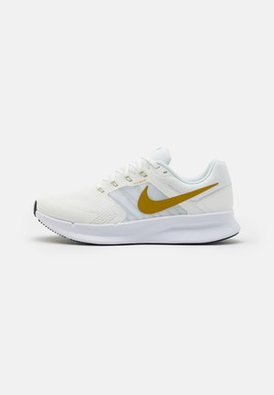 Nike Performance SWIFT 3 - Zapatillas running asfalto - summit white/bronzine/photon dust/white/olive aura/black