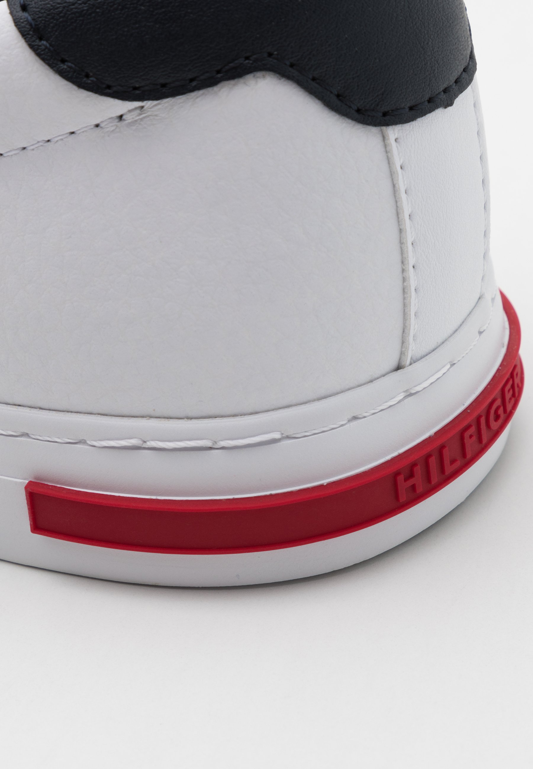 compensees hilfiger jordan