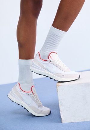 Baskets basses - white