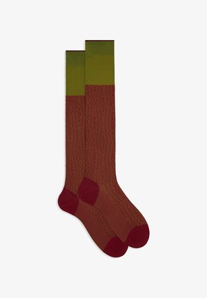 Gallo VERTICAL CHEVRON MOTIF - Socken - carminio