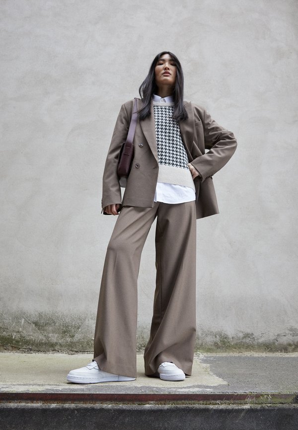 CLUB C 85 - Sneaker low