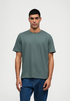 SLHATLAS O NECK TEE - Basic póló - balsam green
