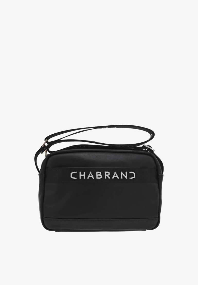 Sac bandoulière noir en matériau lisse, arborant un logo blanc sur une bande horizontale, avec une sangle réglable et une forme rectangulaire.