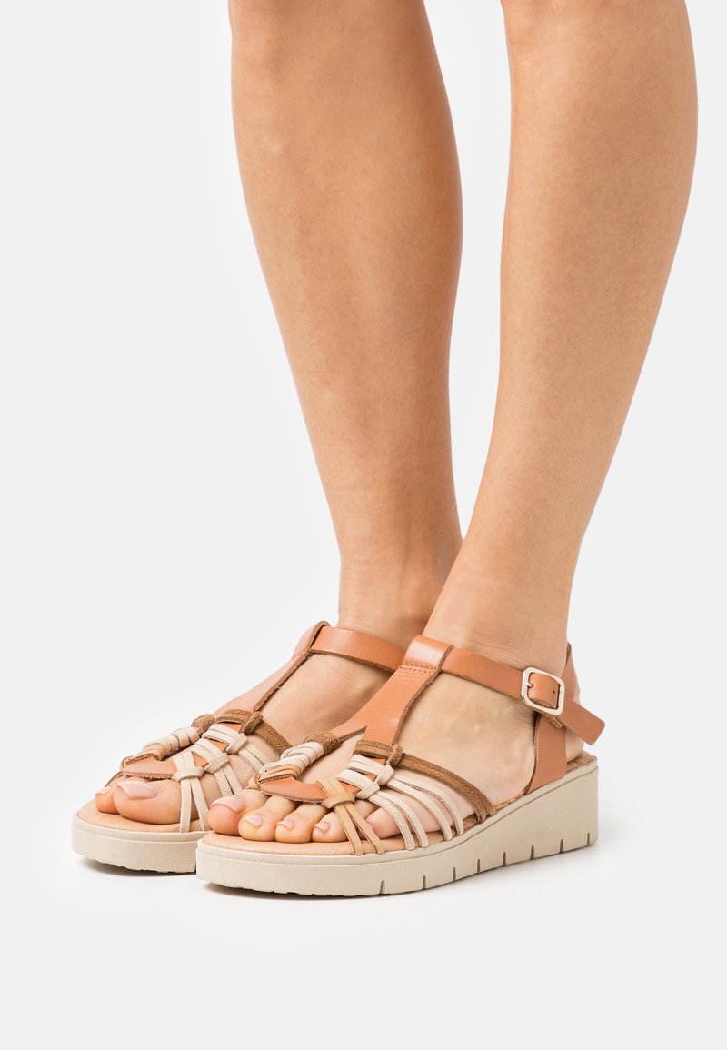 mtng sandales à plateforme