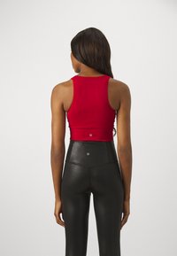 Athleta AURORA SEAMLESS CROP TANK - Top - clover berry
