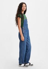 Levi's® VINTAGE DENIM OVERALLS - Lappuhaalarit - blue denim