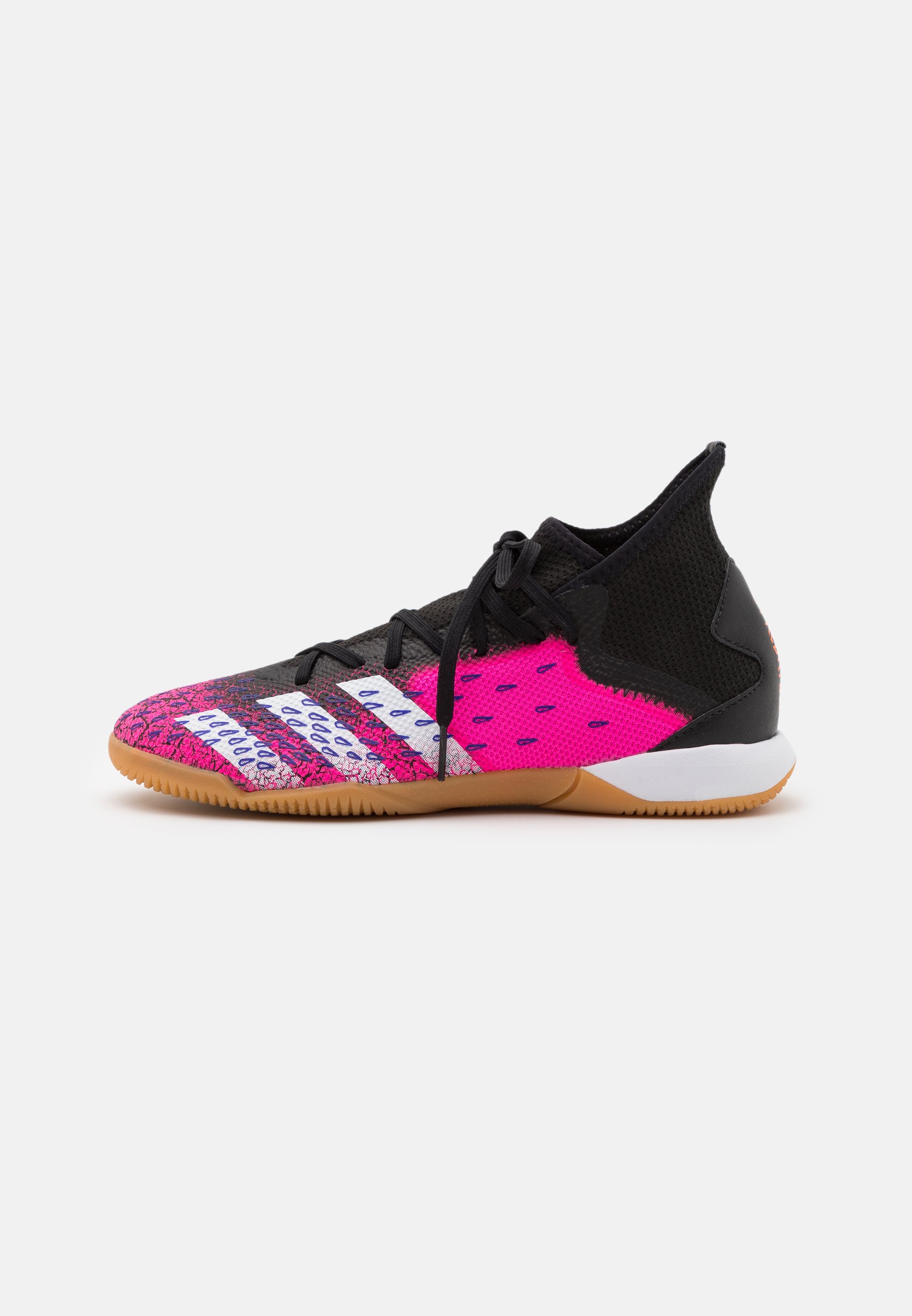 adidas Performance PREDATOR FREAK .3 IN - Zaalvoetbalschoenen - core  black/footwear white/shock pink/Zwart - Zalando.nl