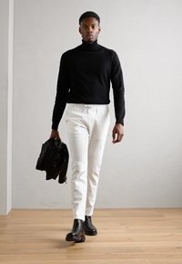 INDICODE JEANS Hlače - offwhite