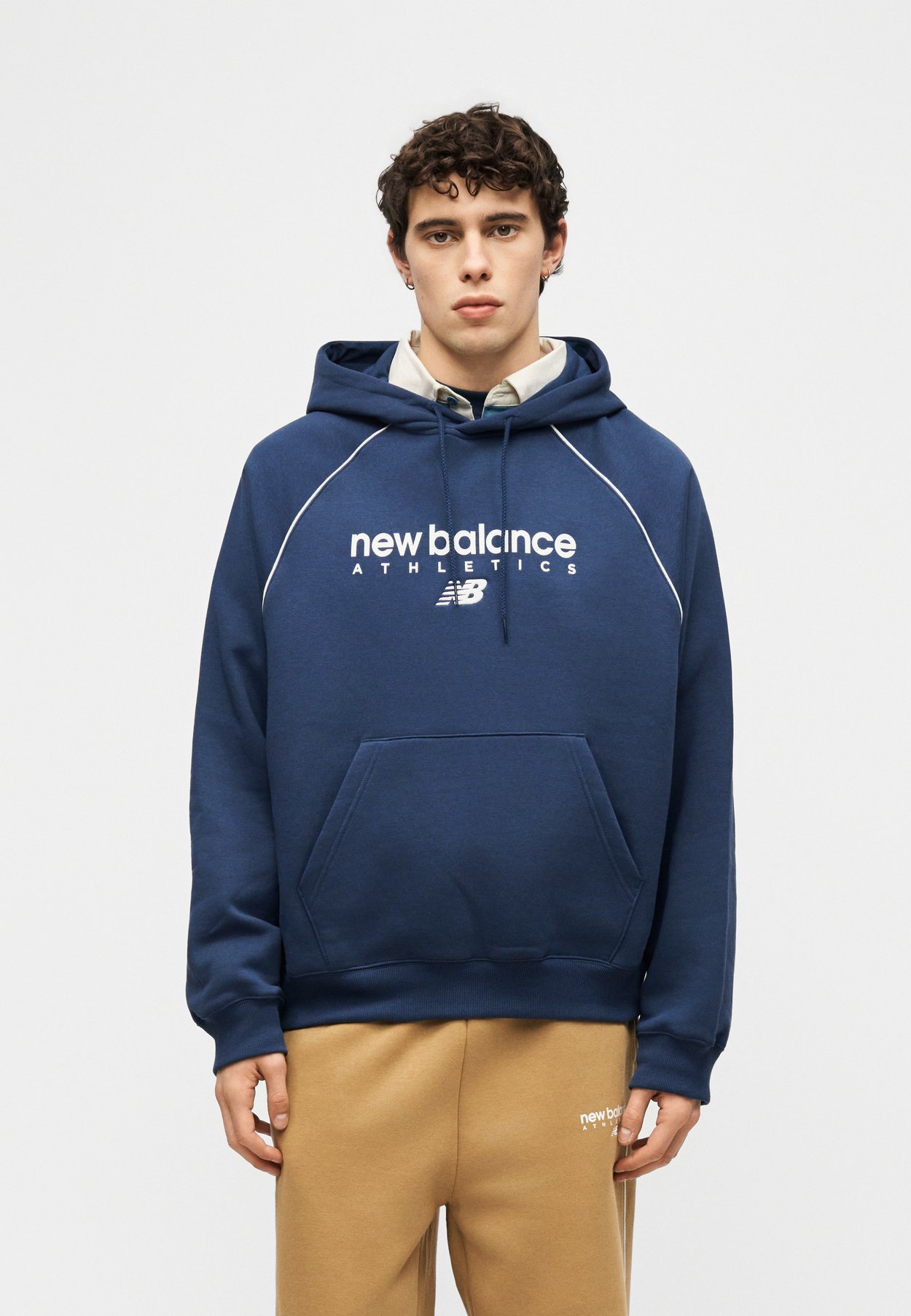 LINEAR GRAPHIC UNISEX