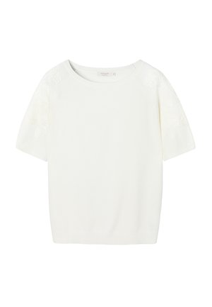 Witte gebreide top met korte mouwen, ronde halslijn en subtiele bloemenborduursels op de mouwen, maat small, plat uitgestald op een witte achtergrond.