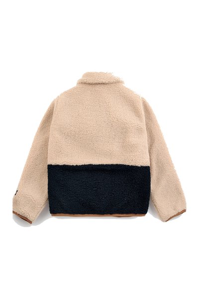 Veste polaire beige et noire à manches longues et col, vue de dos. La moitié inférieure est noire, la moitié supérieure et les manches sont beiges.