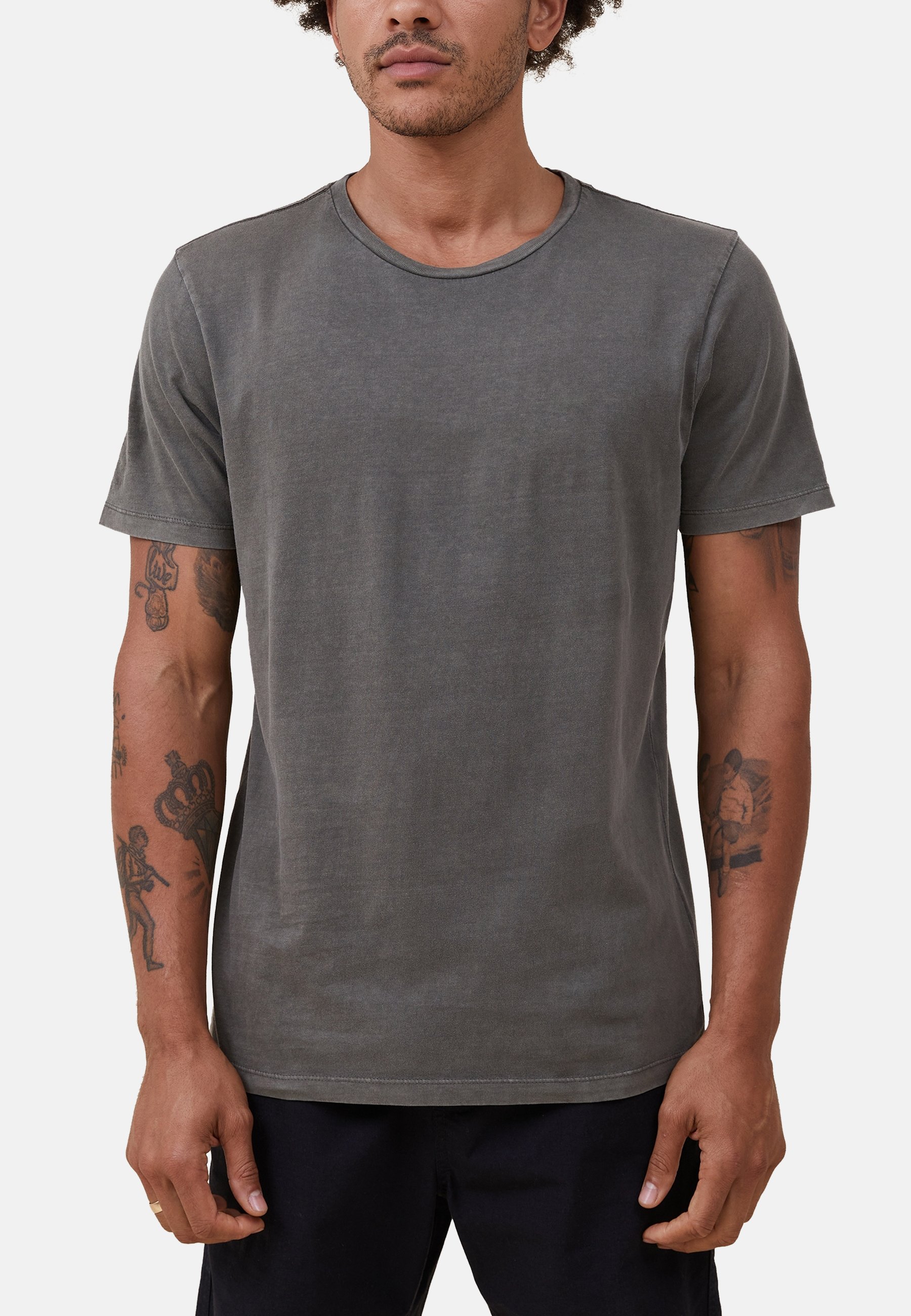 Inspector Columbo V-Ausschnitt T-Shirt Herren – 100% Baumwolle, Regular Fit, Lustiges Motiv