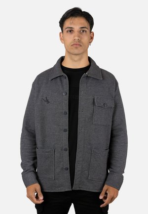 CON TRES BOLSILLOS FRONTALES Y LOGO MARENGO - Chaqueta fina - gris