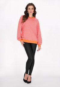 faina Felpa - orange pink