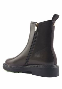 Nine West Ankle Boot - brown