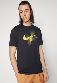zalando nike t shirt