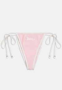 Ροζ μαγιό κάτω μέρος με λευκή επένδυση και δεσίματα στο πλάι, με τη λέξη «Juicy» σε λευκή γοτθική γραμματοσειρά και μικρές λεπτομέρειες με καρδιές.