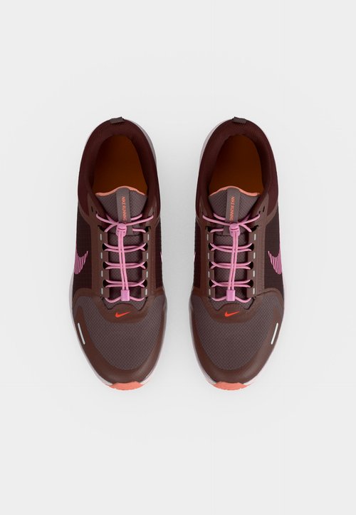 Nike Star Runner Utility w/ Toggle GS 'Mystic Dates Tattoo' — foto 5