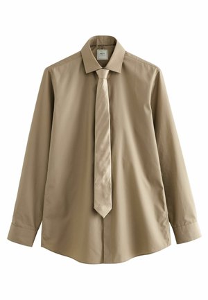 Beige Langarmhemd mit Kragen, ausgestattet mit einer passenden Krawatte. Der Stoff wirkt glatt mit einer schlichten Textur und lässiger Passform.