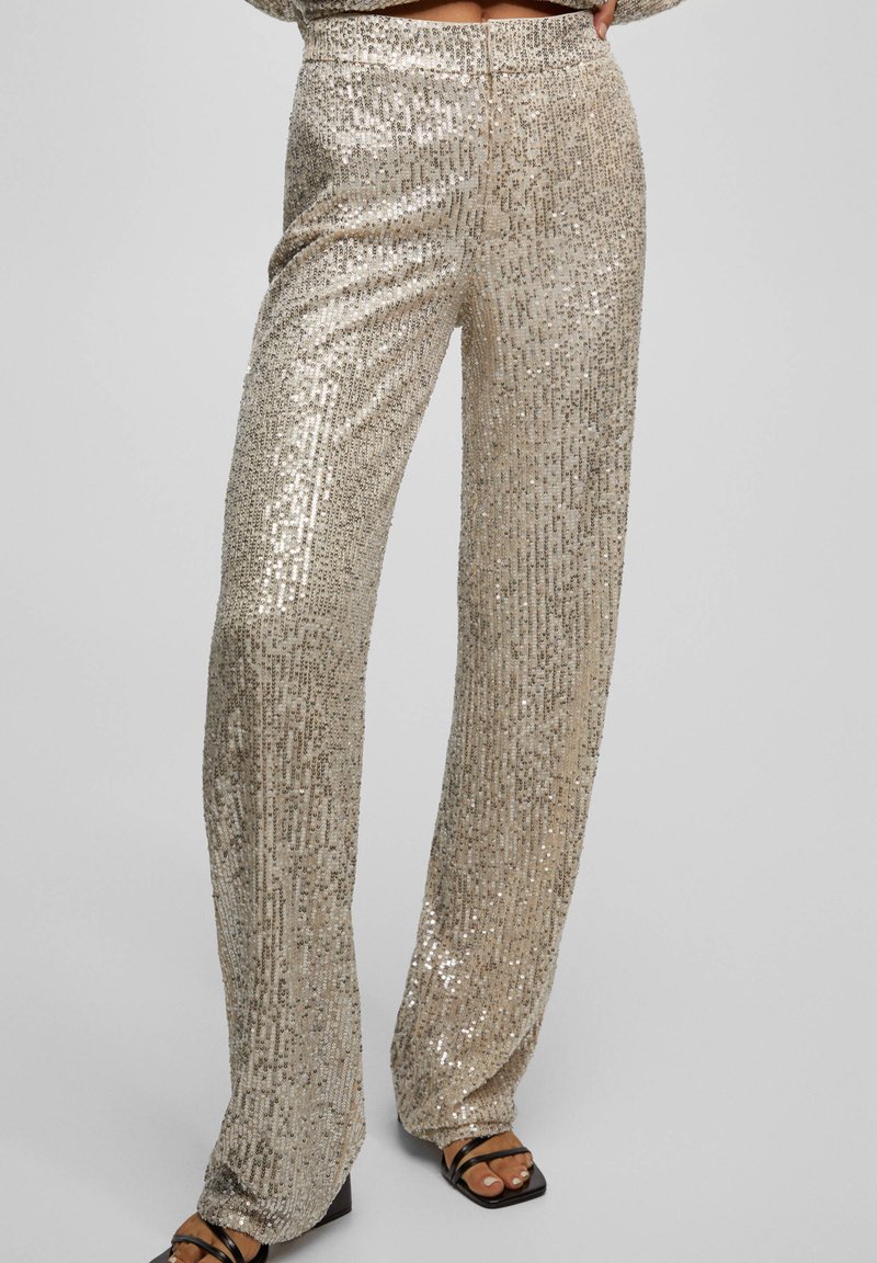 PULL&BEAR STRAIGHT SEQUIN Trousers gold coloured/goldcoloured