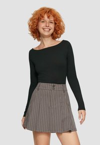 QS MIT U-BOOT-AUSSCHNITT - Longsleeve - schwarz