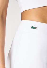 Lacoste Sport SKORT CLASSIC - Športno krilo - white