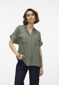 Vero Moda - VMBUMPY SHIRT - Chemisier - laurel wreath Image miniature 1