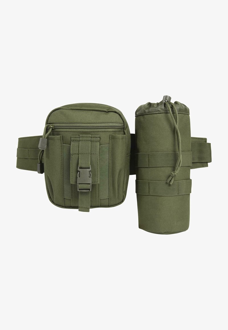 Olive zaļas taktiskās somiņas ar rāvējslēdzēja aizdari un priekšējo kabatu; iekļauts cilindrisks ūdens pudeles turētājs ar regulējamām siksnām.