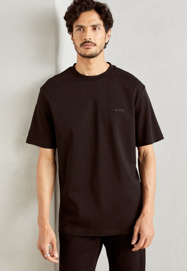 INJECTION LOGO PRINT - Basic T-shirt