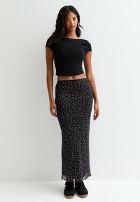 New Look SPOT MIDI  - Falda larga - black pattern