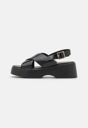 Bullboxer Plateausandaler - black