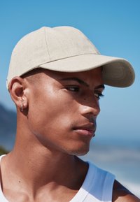 Next 2 PACK - Cap - green ecru