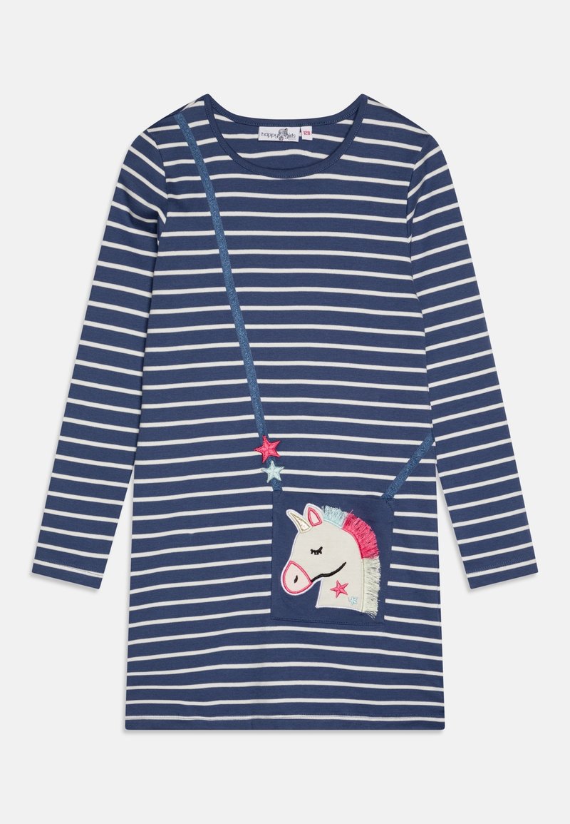 Dlouhé šaty s námořnickými modrými a bílými pruhy, s kapsou ve tvaru jednorožce, zdobené vyšívanými detaily a třpytivými ozdobami na ramínkách.