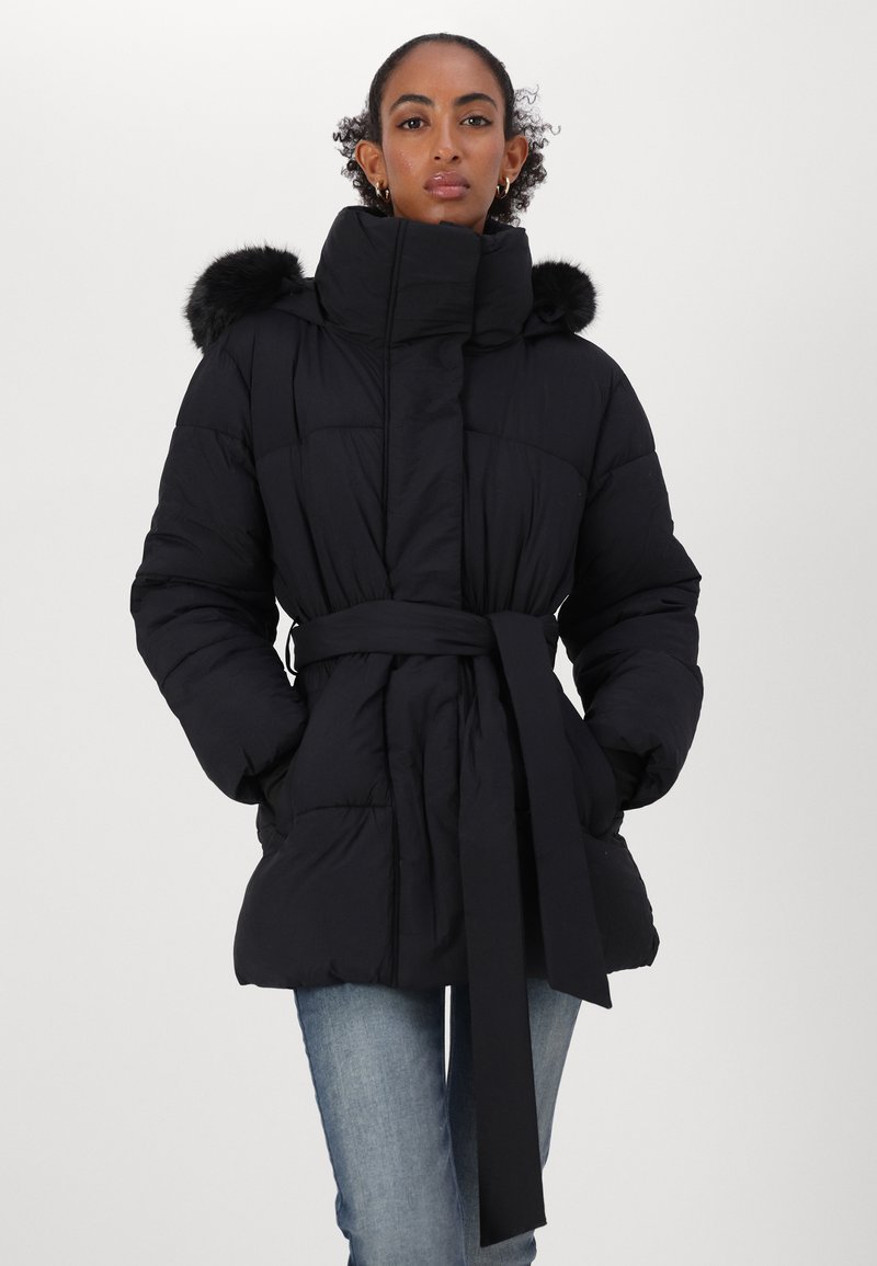 GAP PRIMALOFT CROPPED PUFFER - Chaqueta de invierno - black/negro