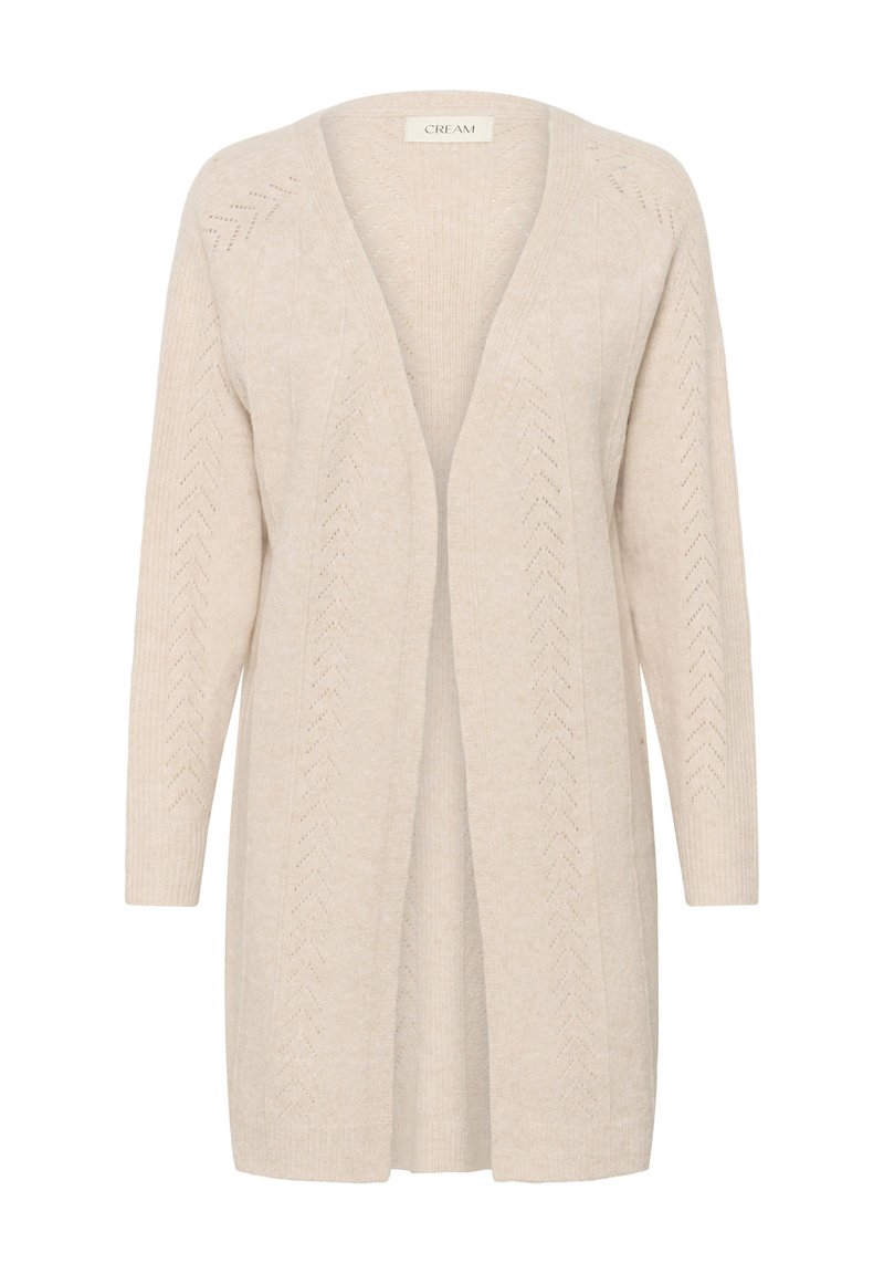 Beige stickad cardigan med öppen framsida, långa ärmar och en strukturerad chevronmönster. Tillverkad av mjukt, lätt tyg.