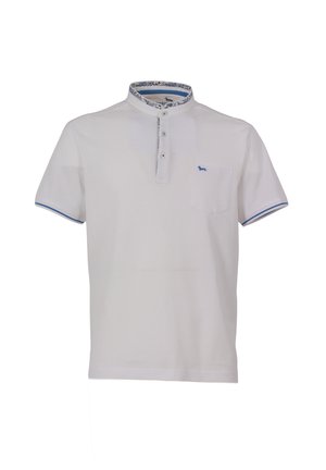 Kurzarm weißes Poloshirt mit einem geknöpften Kragen, blauen Akzenten und einer kleinen Brusttasche mit einem blauen Logo.
