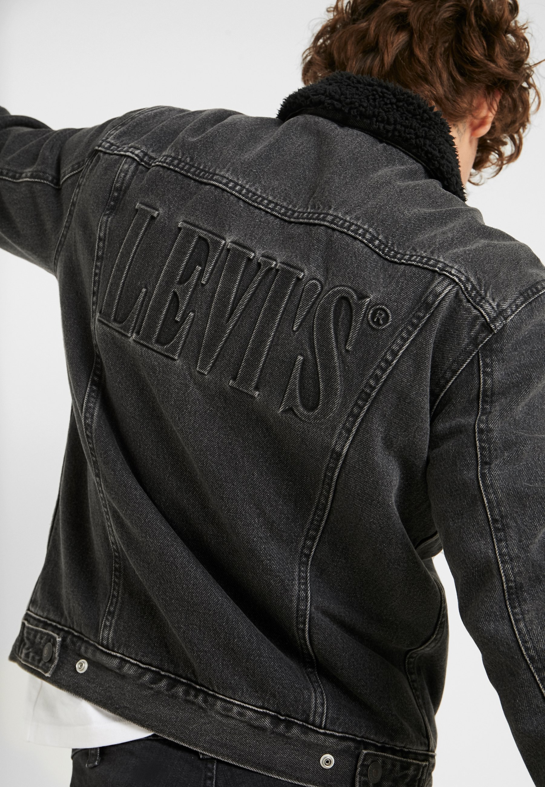 type 3 sherpa trucker black