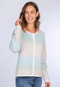 Leichte, gestrickte Strickjacke mit einem Farbverlaufsmuster in Türkis, Pink und Beige, runder Halslinie und Knopfverschluss.