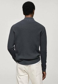 Mango Pulover - dark grey
