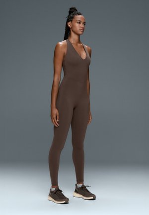 OYSHO, LONG COMPRESSIVE JUMPSUIT - Combinaison - brown