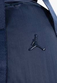Jordan ALPHA BACKPACK - Dnevni ruksak - midnight navy